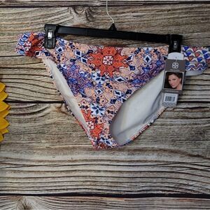 "Daisy Fuentes " Woman's bikini Bottoms Size: 16 peach/blue/white NWT